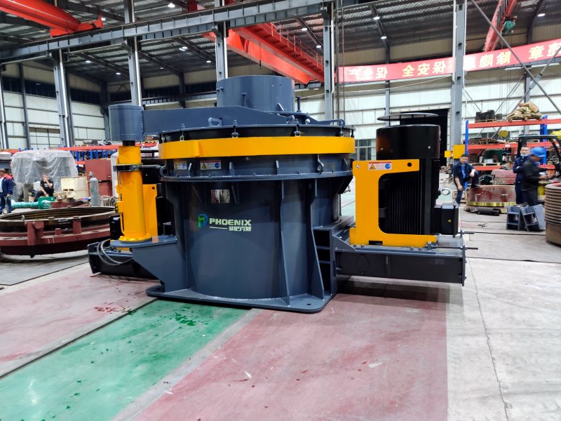 立軸沖擊式制砂機發貨至湖北