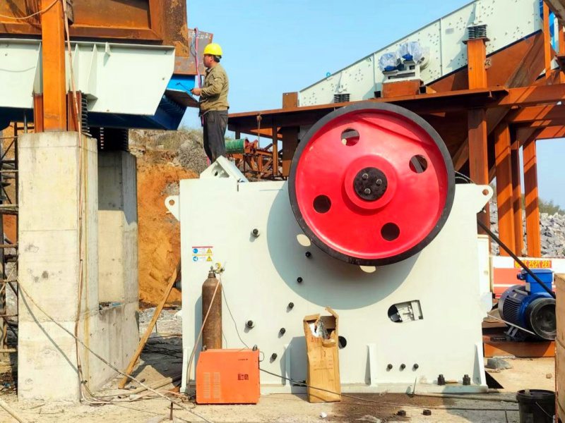 高效破碎，從選擇合適的顎式破碎機開始